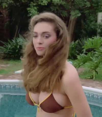 How have I only now heard of Lisa Allison? She’s perfect!