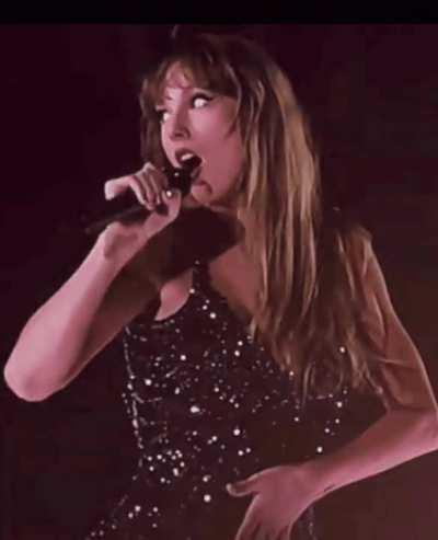 Taylor Swift is such a fantastic cock tease💦