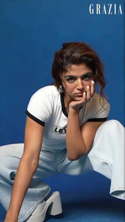 Nastiest Outsier pigface ever to enter Bollywood Wamiqa Gabbi never fails to raise our cocks. Be it dancing her lingerie or doing these shitty photo shoots