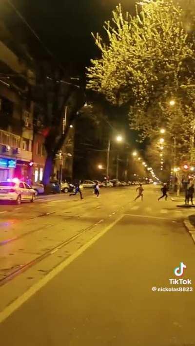 the least scared Romanians when they see the police car