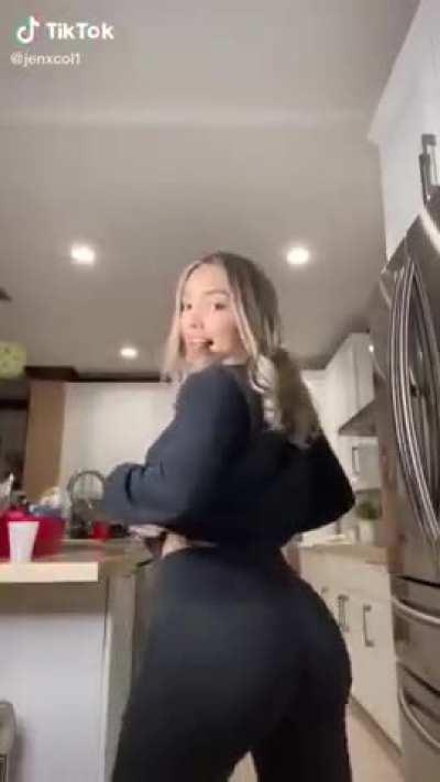 TikTok Big Bank Challenge 🍑🔥 ( HOT GIRL ) 🍑🔥 I LOVE IT🔥🍑