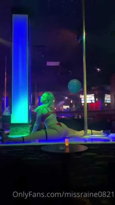 Stripper Type Beat! 2