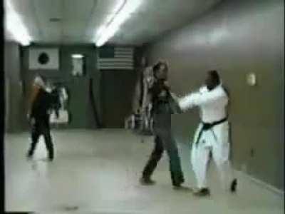 Mentally ill man beaten to death for disrespecting karate dojo (vintage)