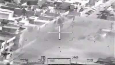 US Apache gunship combat operations in Iraq