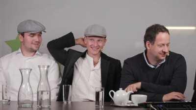 😂😂😂 der Rudi von nebenan hat mir das grad geschickt!! 😂 die Grünen. war doch klar, dass die nix können!! 🤣😬 LG, deine Ute