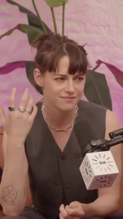 Kristen Stewart talks about embarrassing Twilight lines (including: ‘where the hell have you been, loca?’)