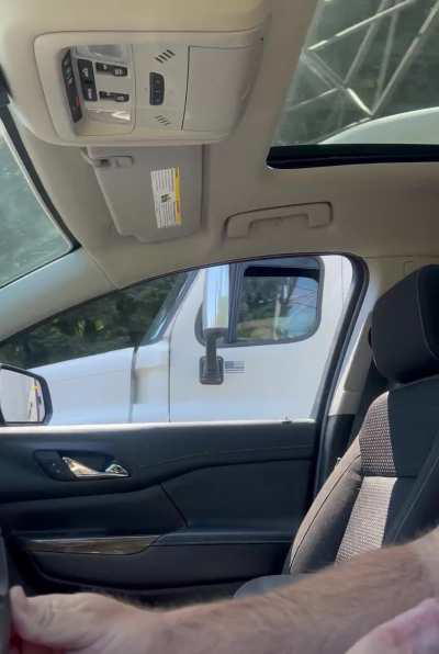 Swinging my meat around to cure a truckers Monday Blues. 😎