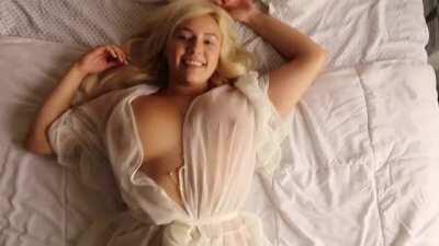 Kylie Page Aka Bonnie Kinz