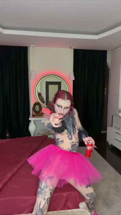 Say yes if u want to fuck me