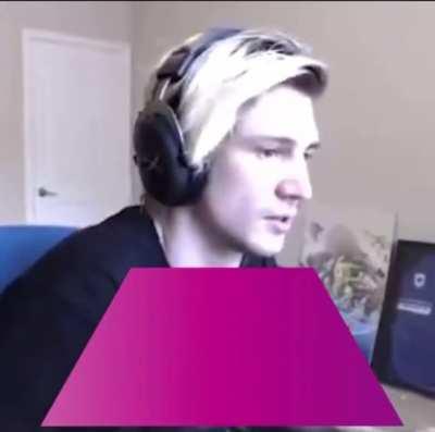 Felix explains what a thermos is to Moxy