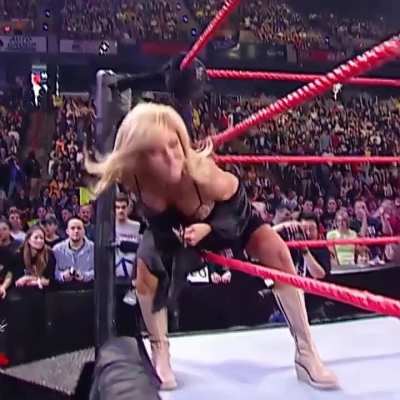 Terri + Leopard print = Total MILF