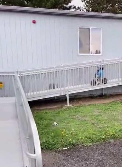 Yes Dad, I Can Do It By Myself