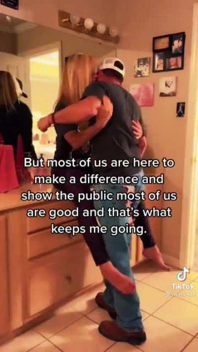 Hates how cops are portrayed so he decides to take it out on the mirrors