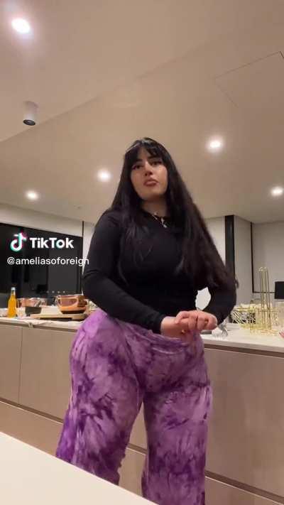 The gig was simple, I’d have to watch over my niece’s body as she swapped with a body abroad to save on traveling. She had definitely gotten a lot… bigger. What nobody told me was her boyfriend would be joining her, and they asked my little brother to tak