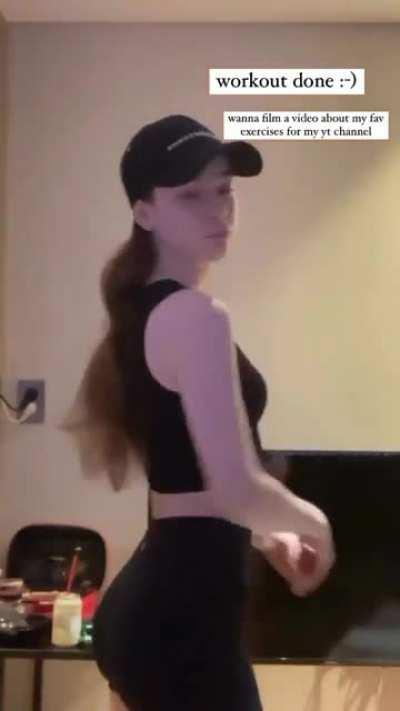 lovely ass 🍆💦💦💦💦🍑