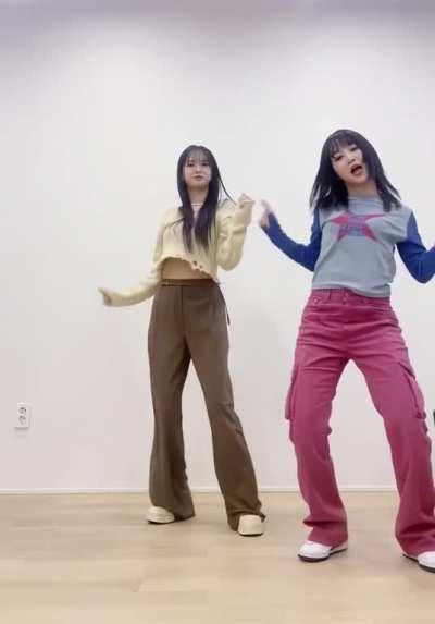 [230217] Yujin & Hikaru TikTok update: Night Dancer #JinKaru