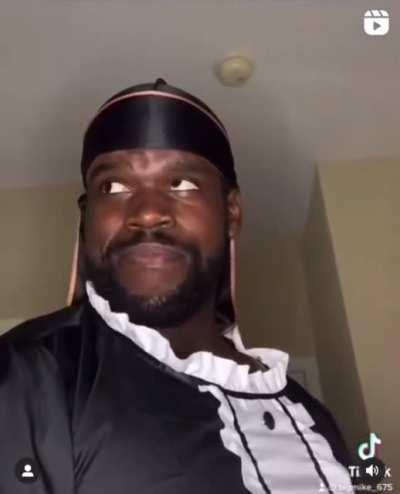 thick thighs :droolingemoji: