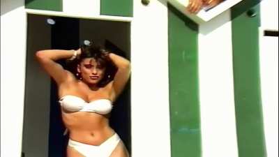 BOYS, BOYS, BOYS (SUMMERTIME LOVE) - SABRINA SALERNO (VÍDEO 4K OFICIAL) (UHD)