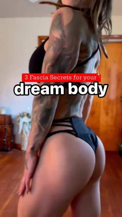 Celeste Bonin ↔ Kaitlyn 🍑