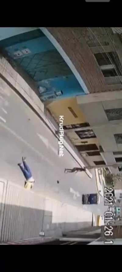 Insurance scam goes bad.