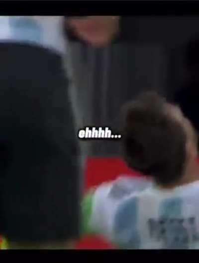 No soy argentino pero aun así grité y alenté este partido como si fuera de mi selección e incluso más pero no solo por Messi si no por la cantidad de argentinos que e conocido a lo largo de mi vida, se la merecían disfrútenla les mando un fuerte abrazo de