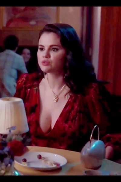 I think we all need a little Mora Mabel