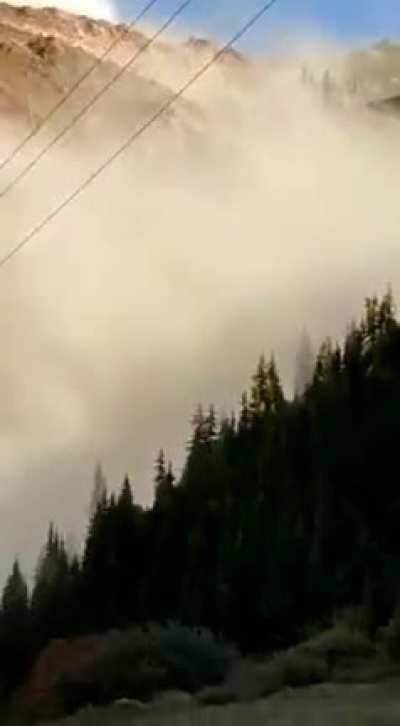 FULL VIDEO! Collapse of a mountain peak - Kyrgyzstan Sep 2020 - Full story in comments.
