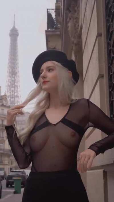 Eva Elfie (@theevaelfie)