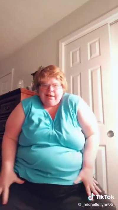 get it baby girl 👀