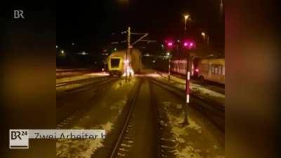 20/01/23 Specialized maintinence train caught fire and rolled without control through a station.