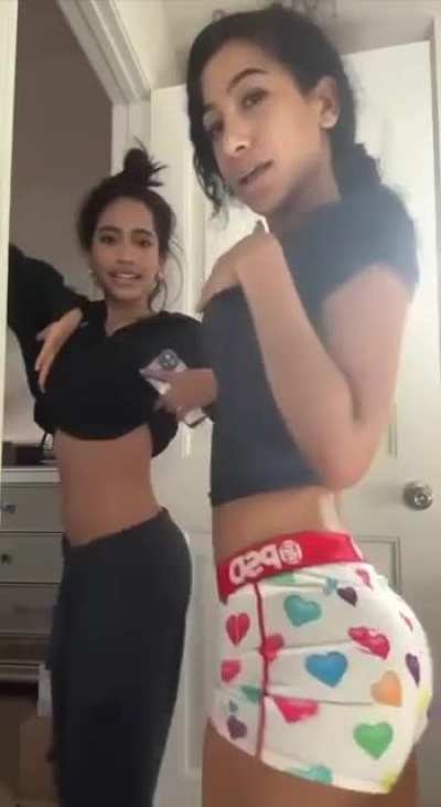 Aya showing off that 🍑🍑