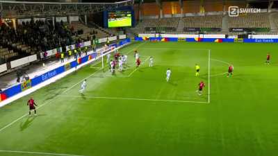 Vikingur Reykjavík [1] - 0 Panathinaikos - Davíð Örn Atlason 12'