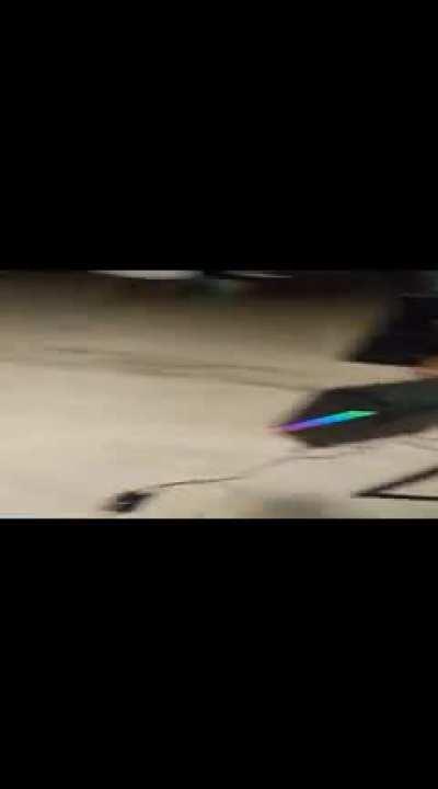 no alto trauma tiene el amigo