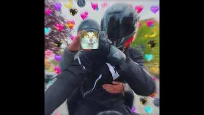 MONDAY LEFT ME BROKEN: primo montaggio epico, non sapevo come fare bene il video a forma di cuore ma fa niente. -credits @TizioHso94