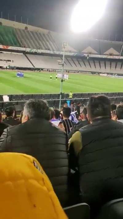 What happened when organizers asked a minute of silence for Palestinians before a soccer game between 2 Iranian teams