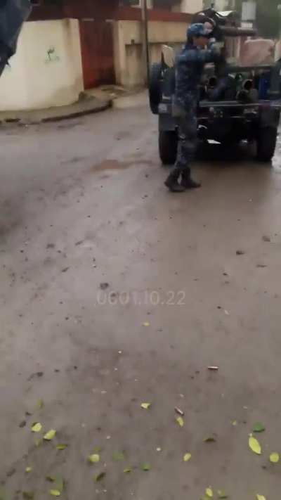 Iraqi policemen were goofing around then proceed to take out 2 isis VBIEDs one was a front loader and the other was a regular car, battle of Mosul,2017.