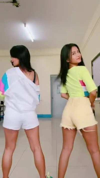 Ariel Garcia & Krissha Viaje