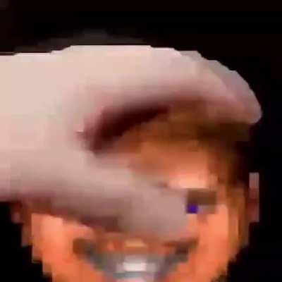 Doomguy likes hands