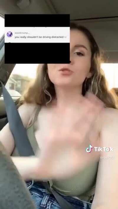 Bruh they bounce even when she talks