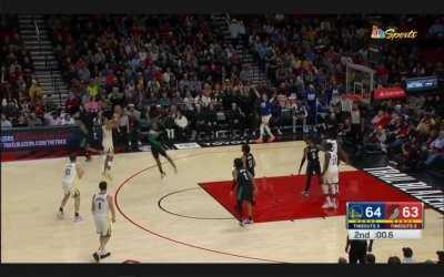 [Highlight] Jordan Poole at the Buzzer!