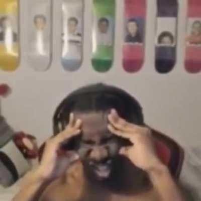 Hey twins, I had the most fucked up day at school. guys keep walking up to me and grabbing my ass but the thing is........I like coochie and these niggas don't get the message. EVEN THO I TOLD THEM I LIKE PUSSY, plus most of them have girlfriends AND NOW 