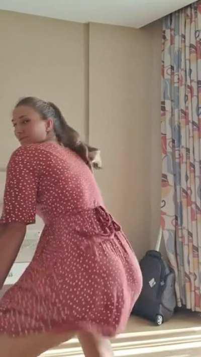 New moderator here! Redgifs is now an approved host here. There must be some form of nipple play