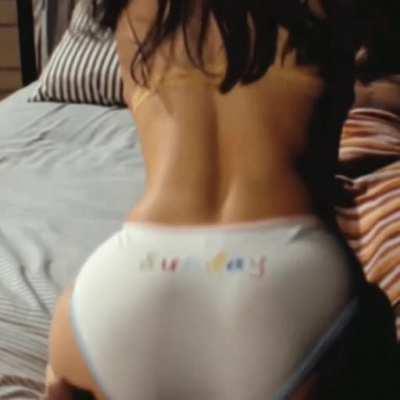 I need Jenna Ortega bouncing on my cock