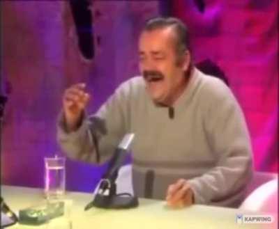 Toto has a talk with Bottas