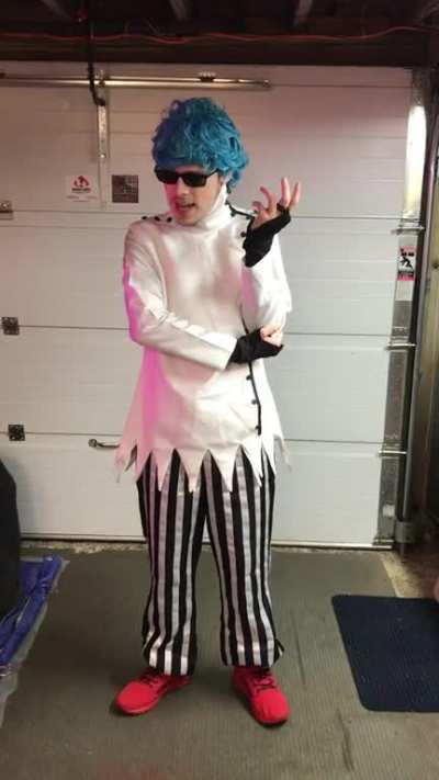 RANTED ABOUT SOME DUMB SHIT. MEANT TO POST THIS LAST YEAR BUT DIDN'T. HAPPY FUCKIN' HALLOWEEN!!!