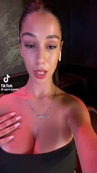 Agam Tamam Compilation