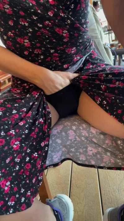 Good Coffee puts me in a Very Good Mood at this Crowded Cafe [GIF]