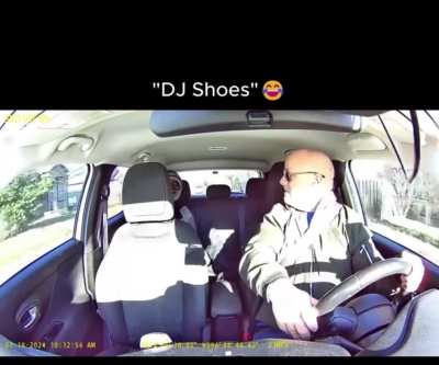 Uber driver unexpectedly picks up an old friend he hasn't seen in over 20 years.