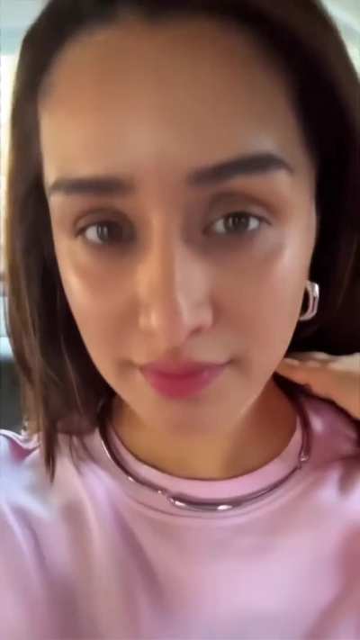 Such gorgeous face of Shraddha