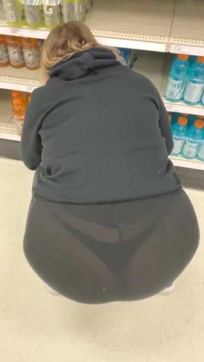 She’s at it again.. Let us know if there is anything specific you’d like to see!